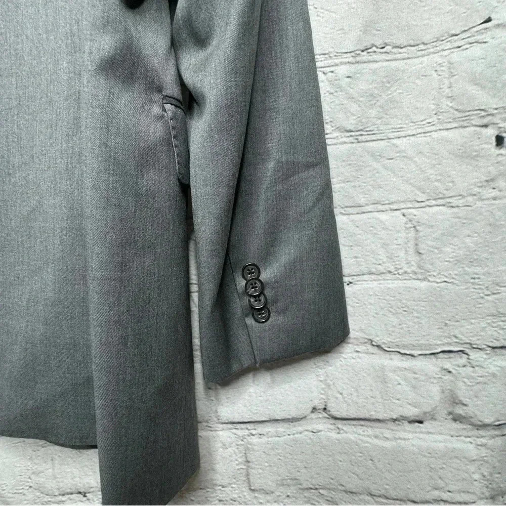 Cremiux Collection Loro Piana Wool Gray Herringbone Blazer Sports Coat size 44L - Picture 3 of 9